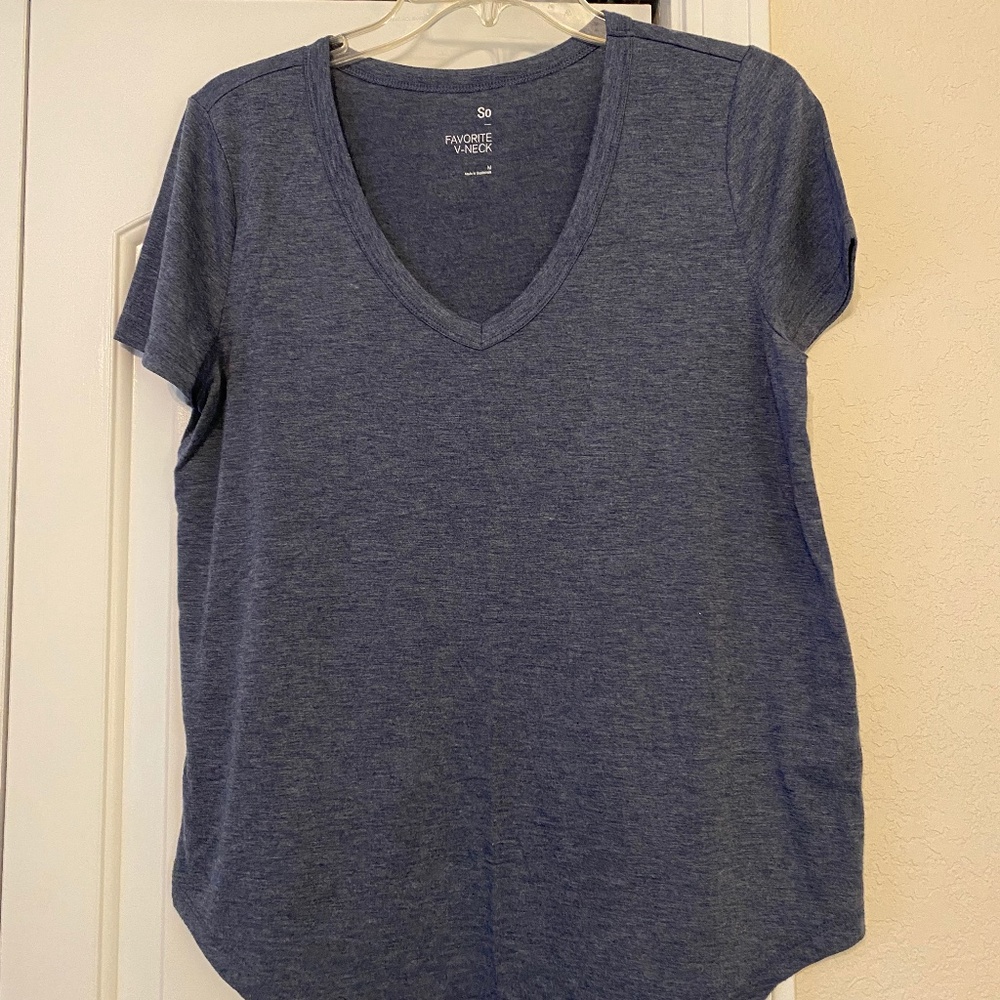 EUC So Favorite V-Neck Heather Navy Tee